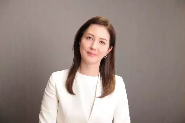 「【山本モナ】なぜ弁護士を目指し、どうやって司法試験を突破したのか？   結婚・三児の母が編み出した必勝勉強法」の画像