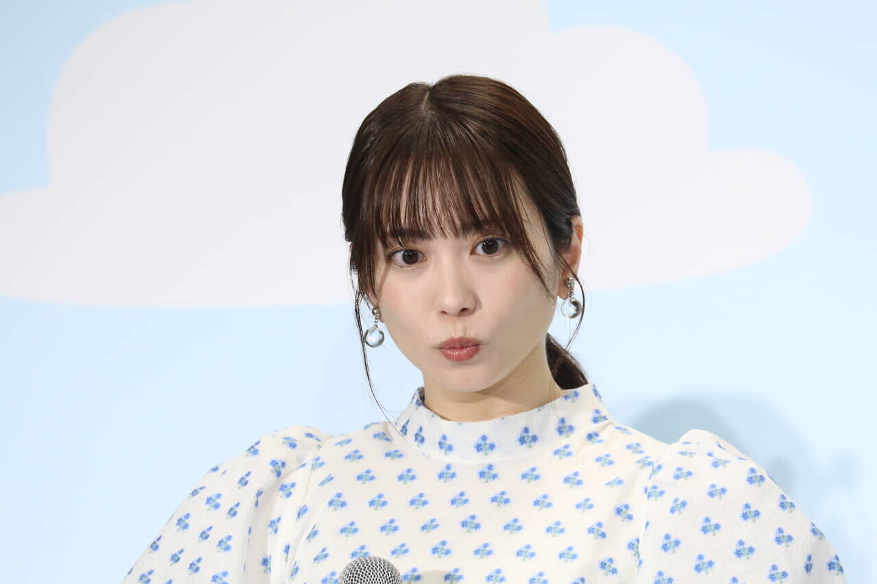 志田未来「かわいすぎて見守りたくなります！」大好きな“ちいかわ”と対面でテンションアップ