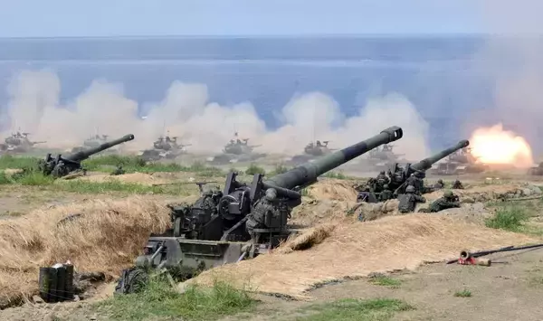 【台湾危機】中国軍が包囲演習を開始　高市首相「台湾有事」発言へのけん制か