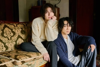 累計発行部数70万部の大人気BLマンガ『スモークブルーの雨のち晴れ』実写ドラマ化決定