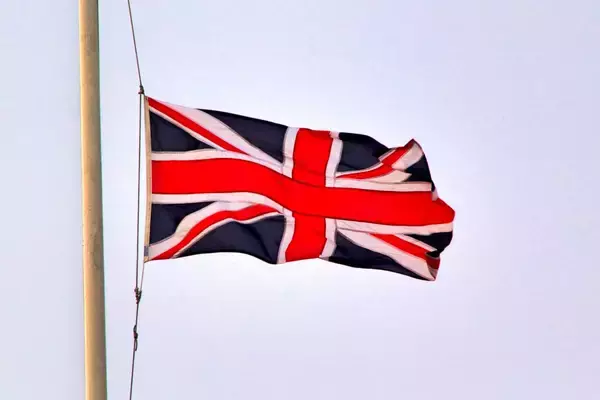 英政府、サイバー攻撃・国家間の緊張を見越して各家庭へ食料備蓄を呼びかけ