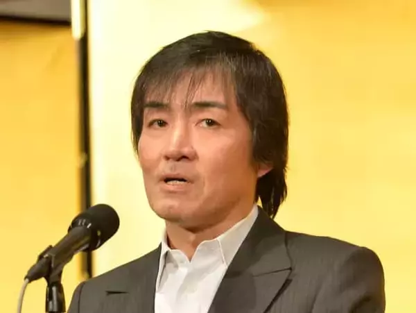 作家・東野圭吾さんが68歳で逝去。福山雅治、阿部寛、綾瀬はるか…著名俳優も悼む