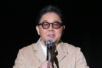 「人間には運命がある」秋元康プロデュースのボーイズグループに、絶対的センターはあらわれるか
