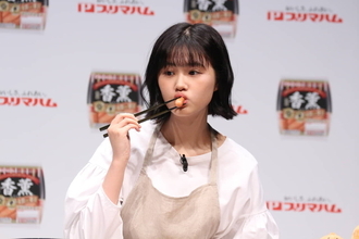 原菜乃華「小さいころから食べている、大好き」激推ポークの炒め料理に挑戦