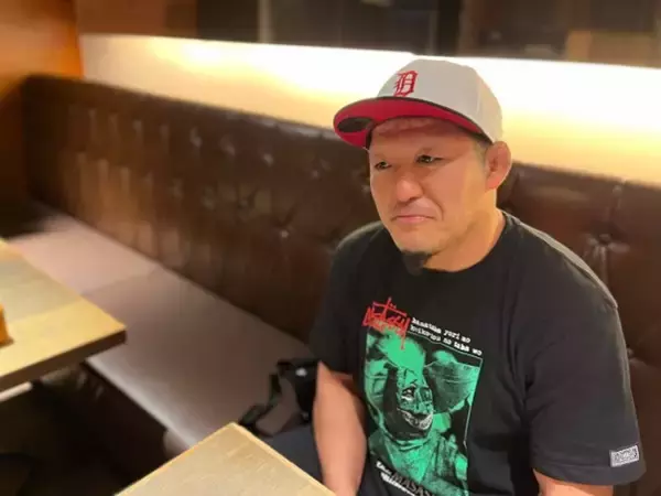 「リングでは包丁に身を投げ、家では愛娘に身を捧ぐ。狂ったデスマッチファイター・竹田誠志の純な生き様」の画像