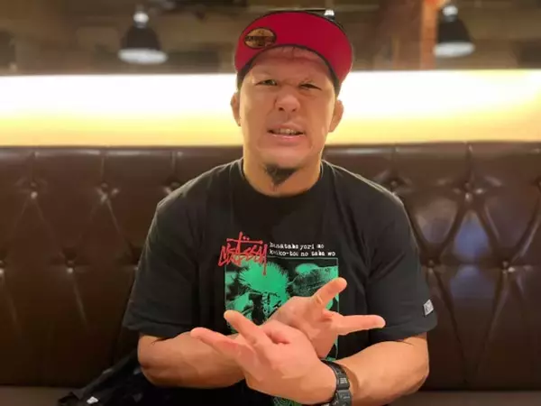 「リングでは包丁に身を投げ、家では愛娘に身を捧ぐ。狂ったデスマッチファイター・竹田誠志の純な生き様」の画像