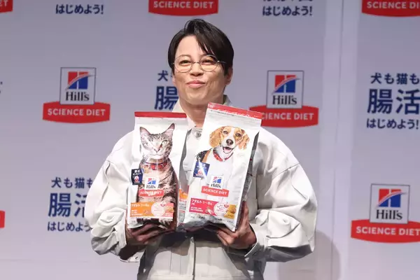 「西川貴教、愛犬2匹と「ペット腸活オフィサー」就任 トイプードル姉妹が映像初お披露目」の画像
