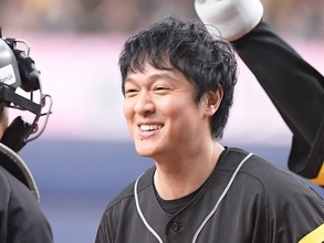 SUPER EIGHT丸山隆平、イベントで倒れた観客に機転の利いた神対応。スタッフに救助を促し、場をなごませる