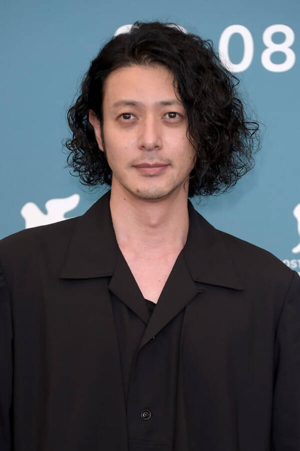 朝ドラ カムカムエヴリバディ のオダギリジョーと深津絵里が どうにもしっくり来ない 理由 宝泉薫 22年2月8日 エキサイトニュース