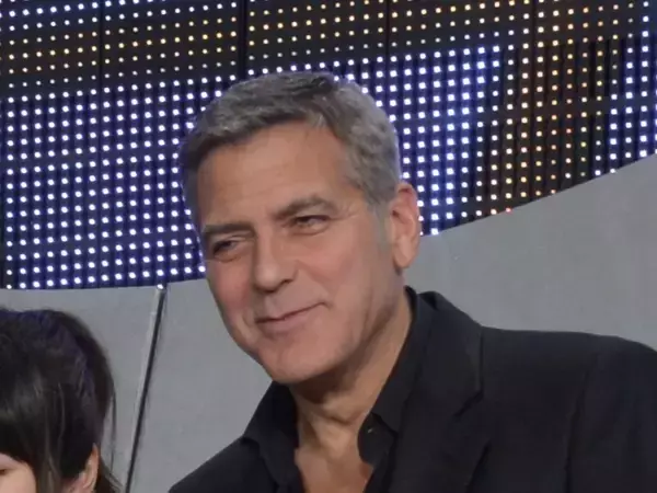 米俳優ジョージ・クルーニー一家、フランス国籍を取得 ハリウッドでの子育てに「懸念」アリ？