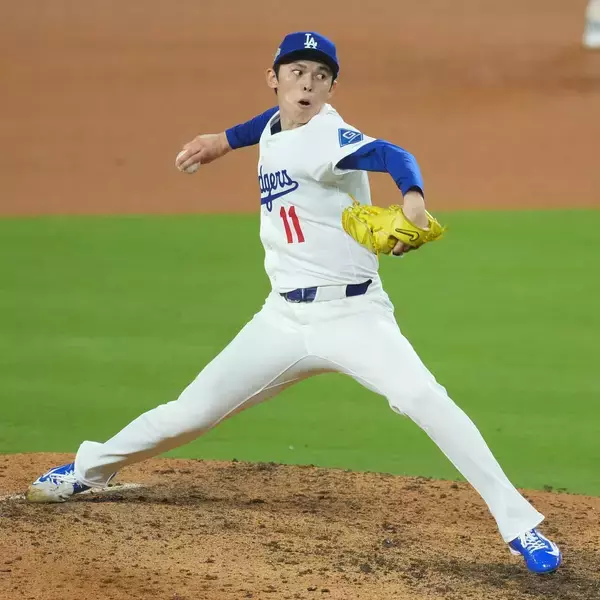 ドジャース、薄氷勝利で先勝！“新守護神”佐々木朗希、失点も何とか逃げ切り勝ち