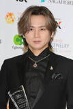 「堂本光一、日本ジュエリーベストドレッサー賞で表彰も「なぜ自分がこの賞をいただけたのか…」首かしげ」の画像3