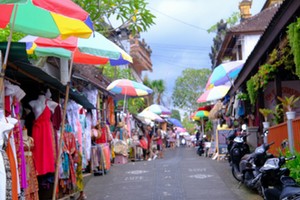 バリ島で京都の中・高校生が集団万引きか!? 防犯カメラ映像が拡散！学校は「窃盗行為」を謝罪