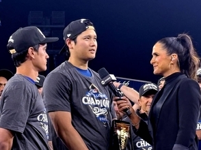 「今日はおいしいお酒を飲んでください」大谷翔平が喜びいっぱいの取材対応！3本塁打＆10奪三振の大活躍でシリーズMVPに