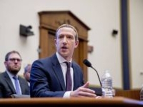 マーク・ザッカーバーグ、自身の「AI版アバター」開発 AI競争で大きく出遅れ、迷走中