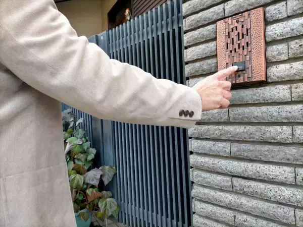 「NHK受信料“督促強化”を明言。元局員が警告「来年からまた戸別訪問が増えるでしょう」」の画像