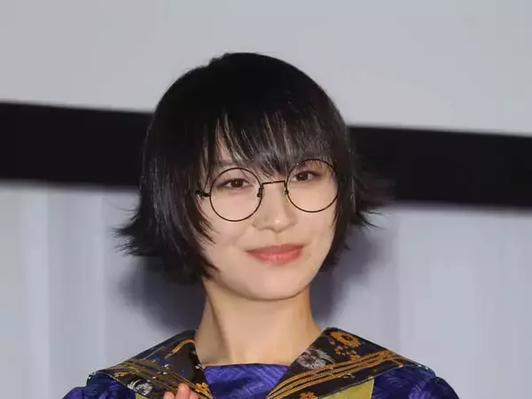 10周年の新しい学校のリーダーズが決意「新たな段階に足を踏み入れたい」ベストドレッサー賞