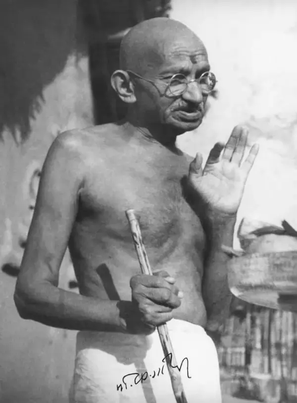 「不服従と抵抗の哲学。マハトマ・ガンディーとキング牧師に学ぶ！【適菜収】 連載「厭世的生き方のすすめ」第19回」の画像