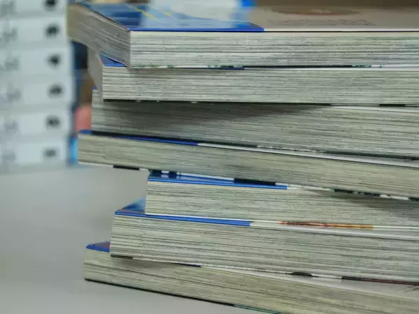 漫画「満州アヘンスクワッド」作画担当・ 鹿子さん死去、37歳…作品は代筆を立てて継続へ