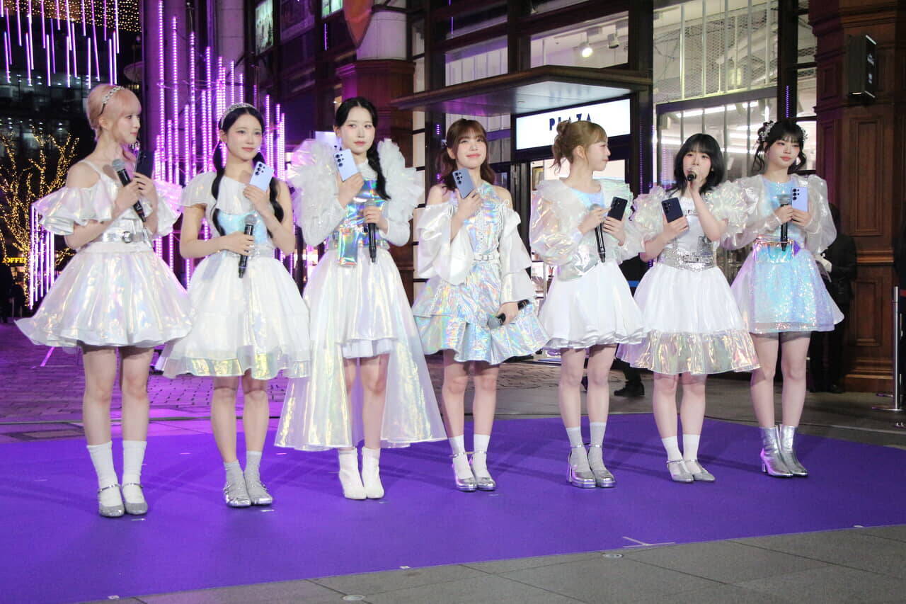 ME:Iデビュー2周年！赤坂での初点灯式にウットリ。MOMONA「初心を忘れずに歩んでいきたい」