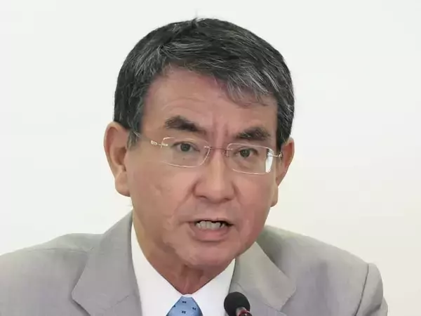 河野太郎「英語のできない英語の先生って結構まだいる」発言に批判！現職教師から「前提間違えてないか」と疑問の声
