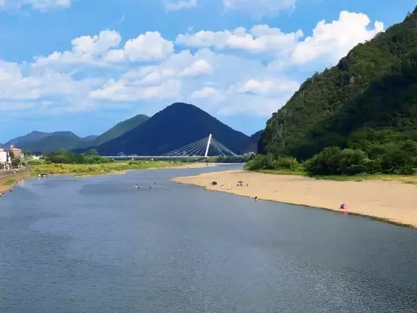 岐阜県美濃市【美濃和紙と長良川が育む伝統工芸】昔ながらの製法を今に伝える、美濃和紙の里を訪ねる《連載その①》
