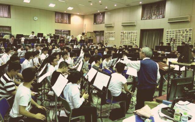 吹奏楽部員たちの“人生の教訓”となるコトバ―「丸ちゃん」が教えてくれた「謙虚たれ」