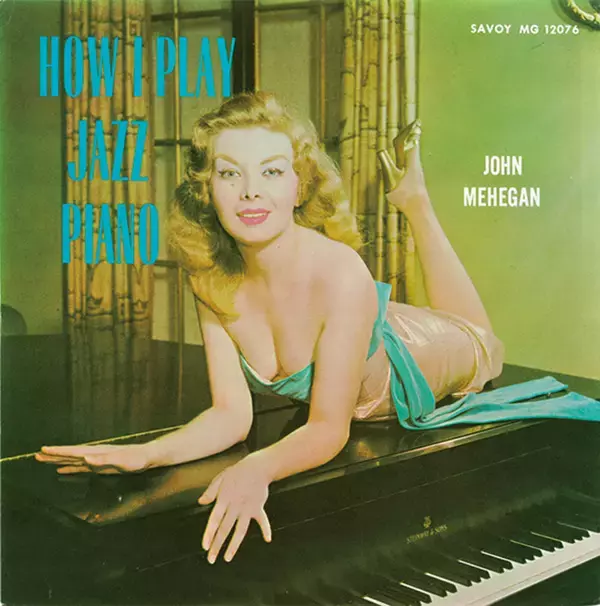 「見せることと隠すことのエロティックな攻防戦」の画像