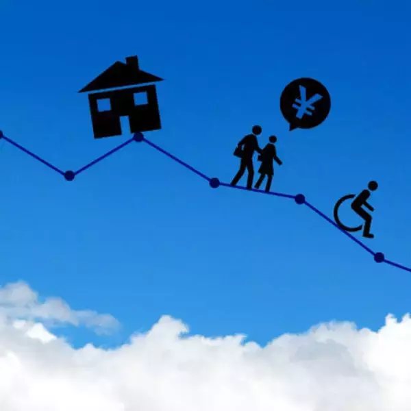 「定年後の家計、食費や住宅ローンより怖いもの」の画像