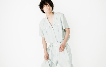 菅田将暉「雪駄やサンダルばかり履いていると怒られるので（笑）」