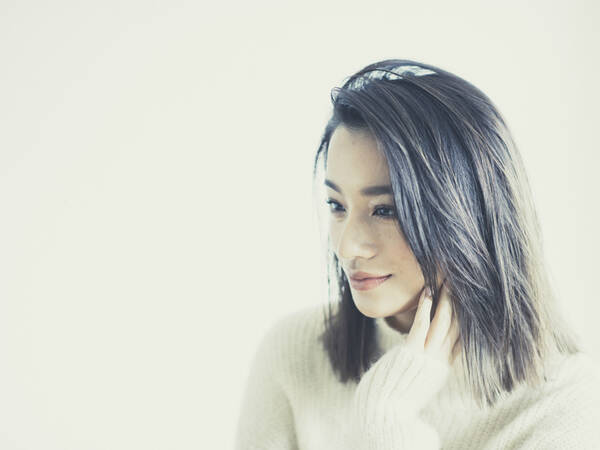 女優 高橋メアリージュンが涙ながらに語った ある言葉の存在 18年3月31日 エキサイトニュース