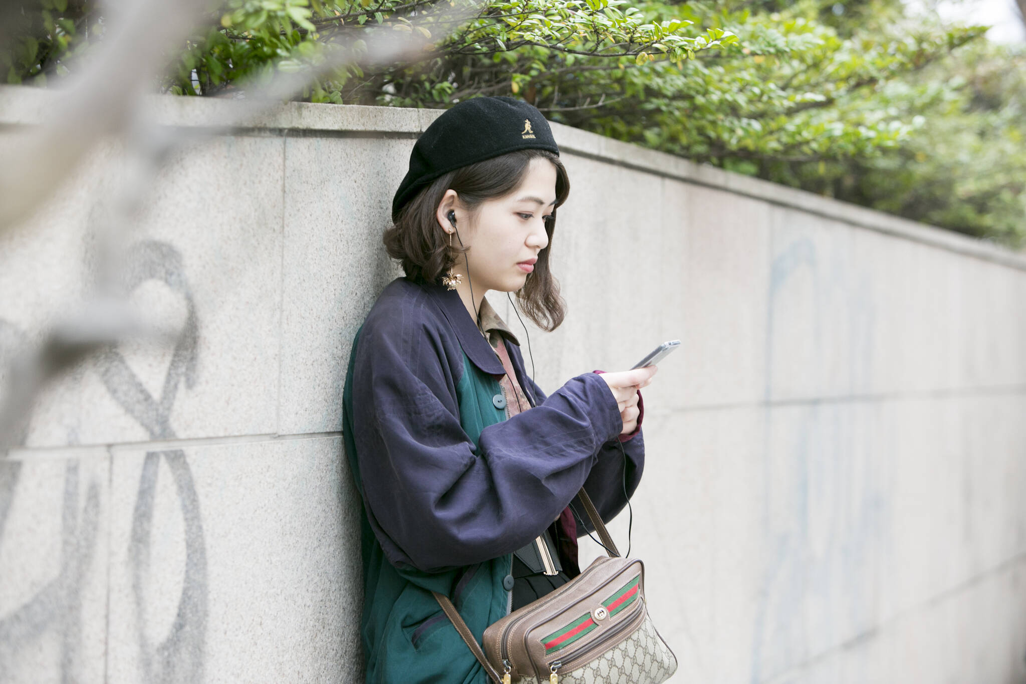 妄想イヤホン半分こ！ 今、かわいい女の子は何を聴いているか聞いてみた。（１）
