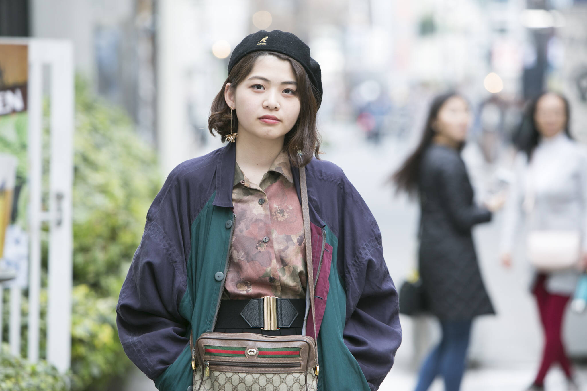 妄想イヤホン半分こ！ 今、かわいい女の子は何を聴いているか聞いてみた。（１）