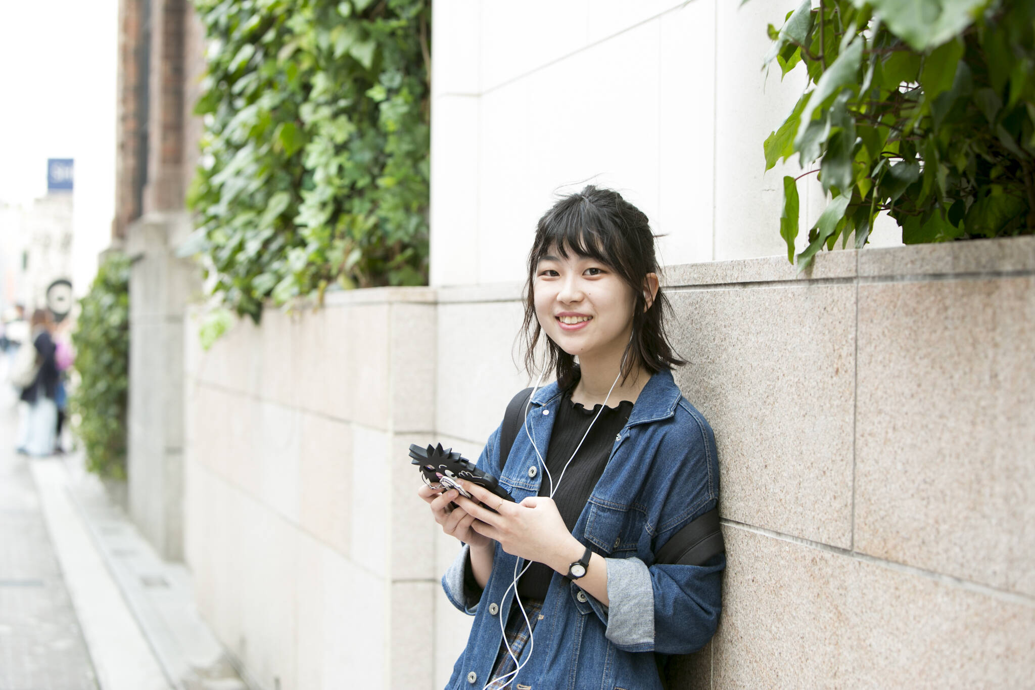 妄想イヤホン半分こ！ 今、かわいい女の子は何を聴いているか聞いてみた。（１）