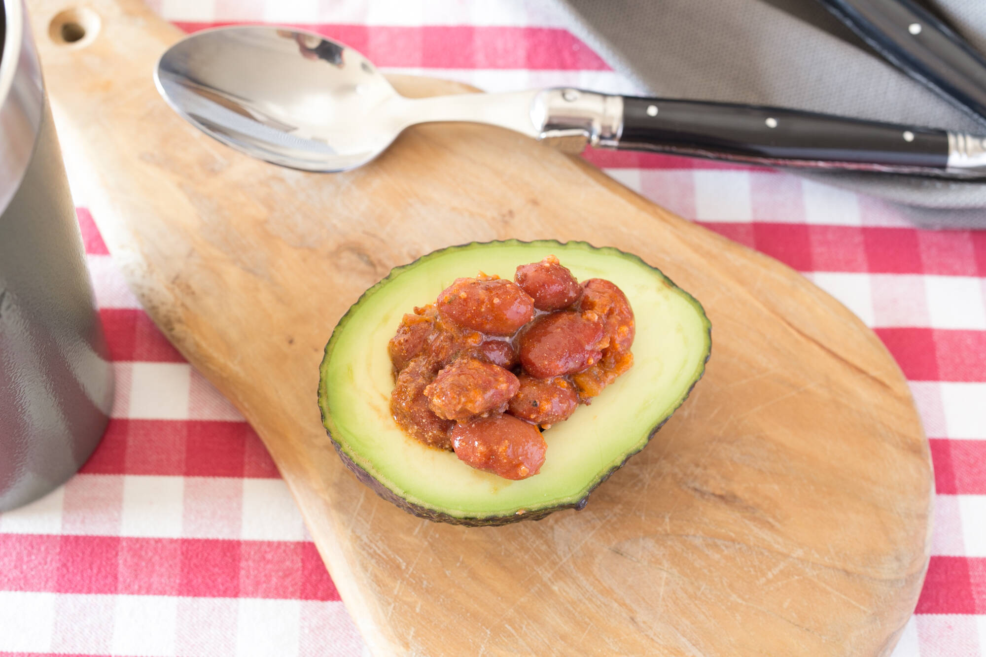 切って 開けて 詰めるだけ 超簡単 缶詰でつくる アボカド チリ 18年5月15日 エキサイトニュース