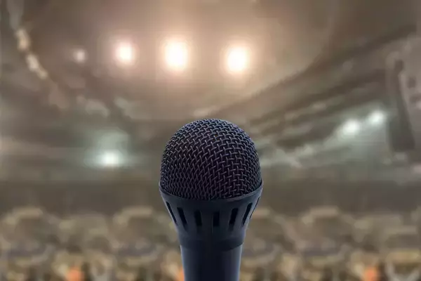 「SUPER EIGHT」横山裕、フジテレビ番組収録中に大ケガ！右肋骨骨折、腰椎捻挫で全治2カ月