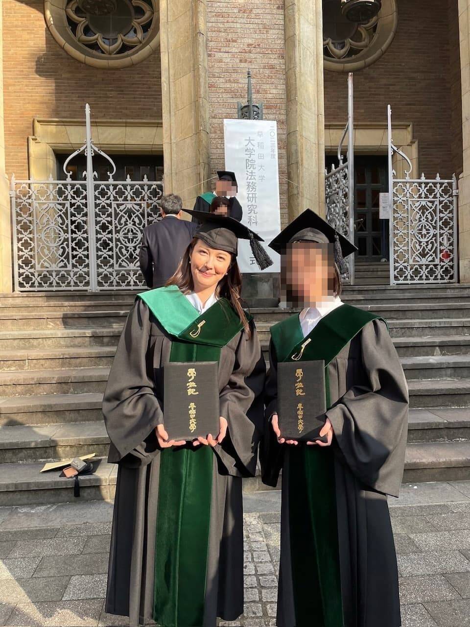 【山本モナ】なぜ弁護士を目指し、どうやって司法試験を突破したのか？   結婚・三児の母が編み出した必勝勉強法