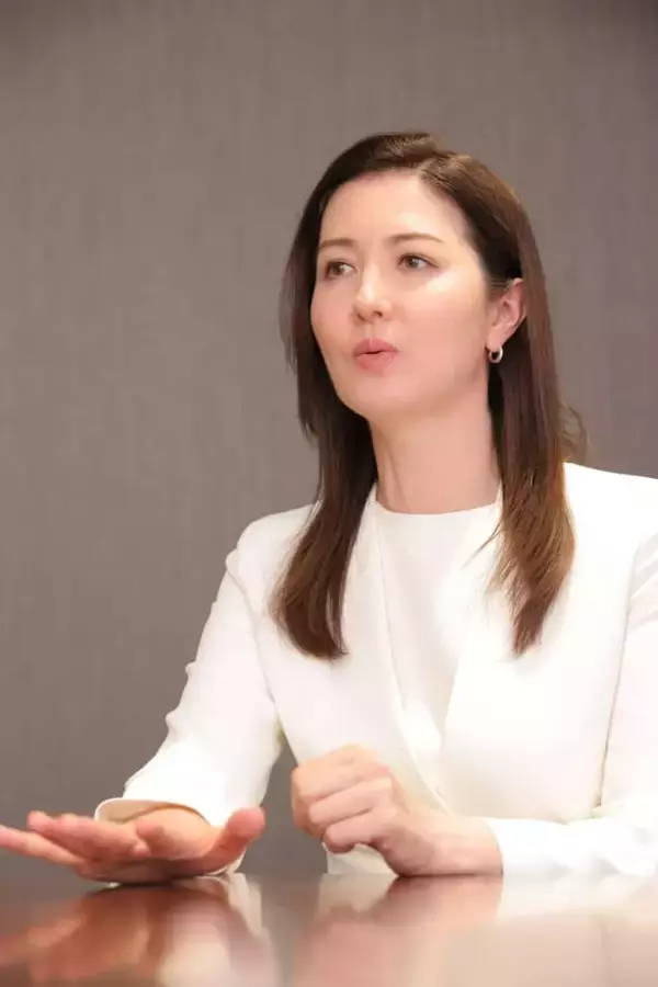 「【山本モナ】なぜ弁護士を目指し、どうやって司法試験を突破したのか？   結婚・三児の母が編み出した必勝勉強法」の画像