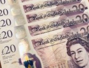 エド・シーランそっくりさんの苦悩「撮影のために21億円の保険加入を要求され…」