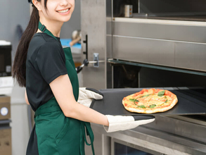 ピザーラ大炎上、バイトテロの処方箋は？「チップ制度を導入すればサービスはよくなる」外食大物の遺言