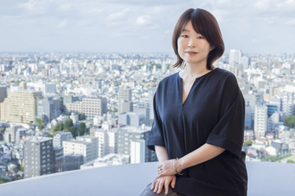 【凪良ゆうインタビュー#3】更年期障害というトンネルを抜けることができた時にはそれを題材にした小説を書きたい