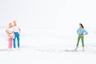 20代の童貞・処女率は30％超…コンドームメーカーが衝撃の調査結果発表