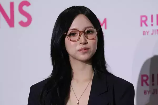 「最強ガールズグループ・MISAMOのメガネ姿が尊すぎた！愛用『ファッションアイウエア』で記念イベントに登場」の画像
