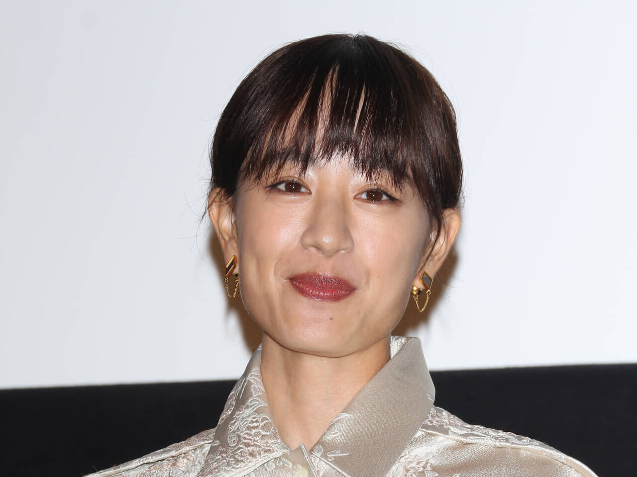 「丼の絵が描かれているから」松山ケンイチ、松たか子の“まさかのカンヌ土産”に苦笑い