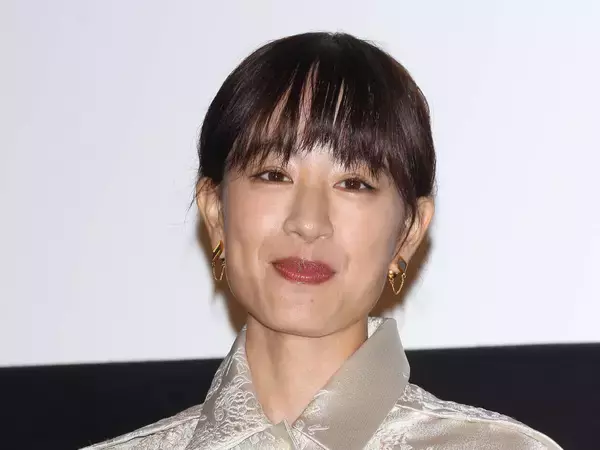 「「丼の絵が描かれているから」松山ケンイチ、松たか子の“まさかのカンヌ土産”に苦笑い」の画像