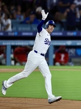 ド軍フリーマン、サヨナラ弾！大谷翔平は驚異の9連続出塁！ブルージェイズ、18回に力尽きる