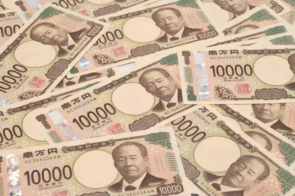 外国為替市場で一時、円相場が1ドル＝150円台に！約2カ月ぶりの円安水準