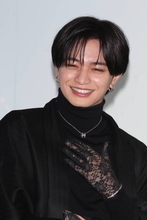 中島健人「手に取った瞬間、エンターテインメントが始まるように」グッズのこだわり語る
