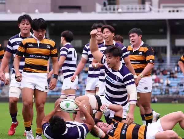 “100回目の慶明戦”慶大主将が「スコア勘違い」で自らゲームセット。脳震盪の可能性はないのか