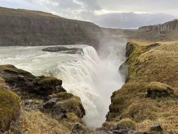 「添乗歴30年・渡航国数146カ国 、カリスマ添乗員の修羅場体験 ＆ スリに遭わないための重宝グッズ【中田啓司インタビュー②】」の画像